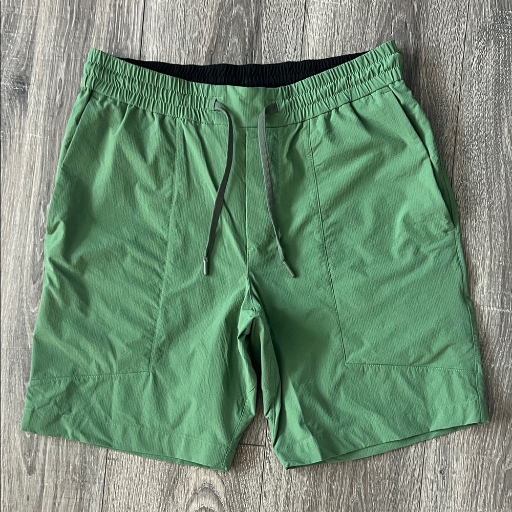 Lululemon Athletica Swim Trunks Shorts Swimsuit Men’s M